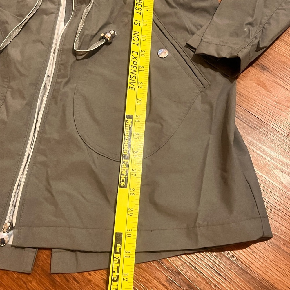 Laundry By Shelli Segal Packable Raincoat Olive Green Nylon Jacket size M - Picture 14 of 14